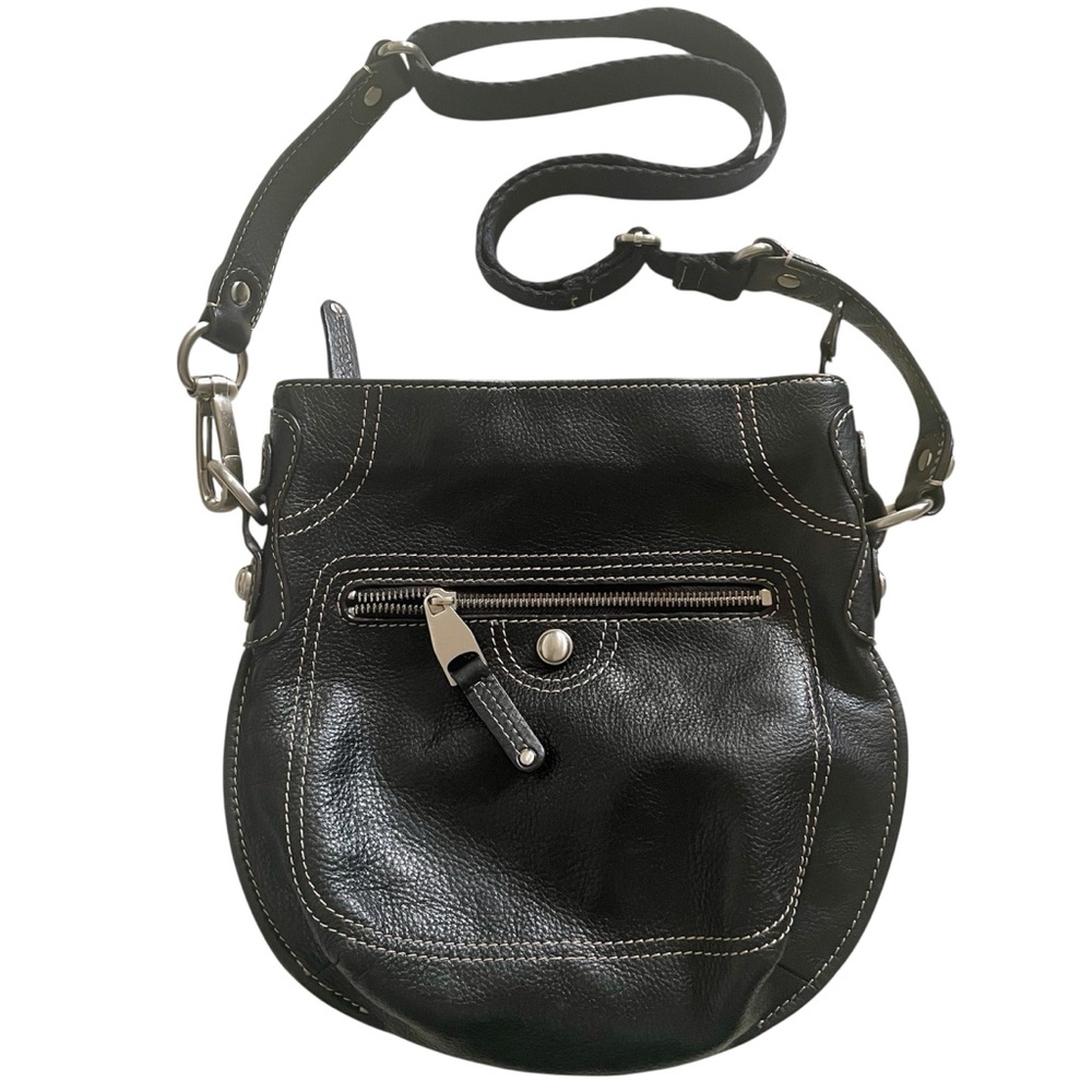 B. Makowsky Black Leather Crossbody